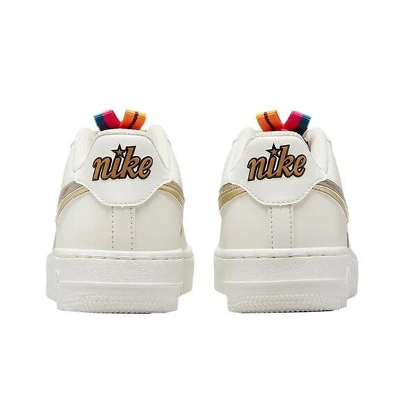 NEW Nike Air Force 1 LV8 Swoosh GS 6Y/Women’s 7.5 Silver Gold DH9595-001 - Picture 6 of 9